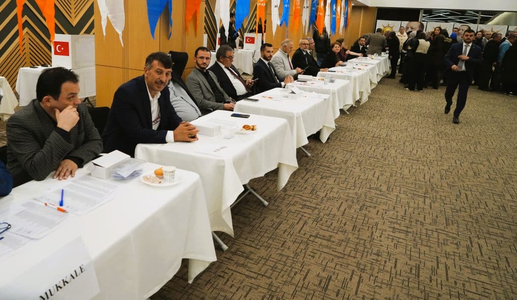 AK Parti Denizli, Başkanlık İçin Temayül Yoklaması Gerçekleştirdi...