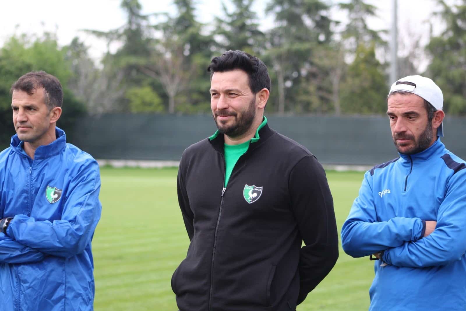 Denizlispor’un Teknik Direktörü Bülent Ertuğrul İstifa Etti…