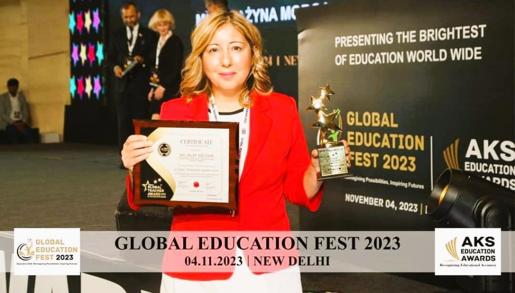 Denizlili Elif Öğretmen, Eğitimin Nobel'i Olarak Bilinen Küresel Öğretmen Ödülünü Aldı...