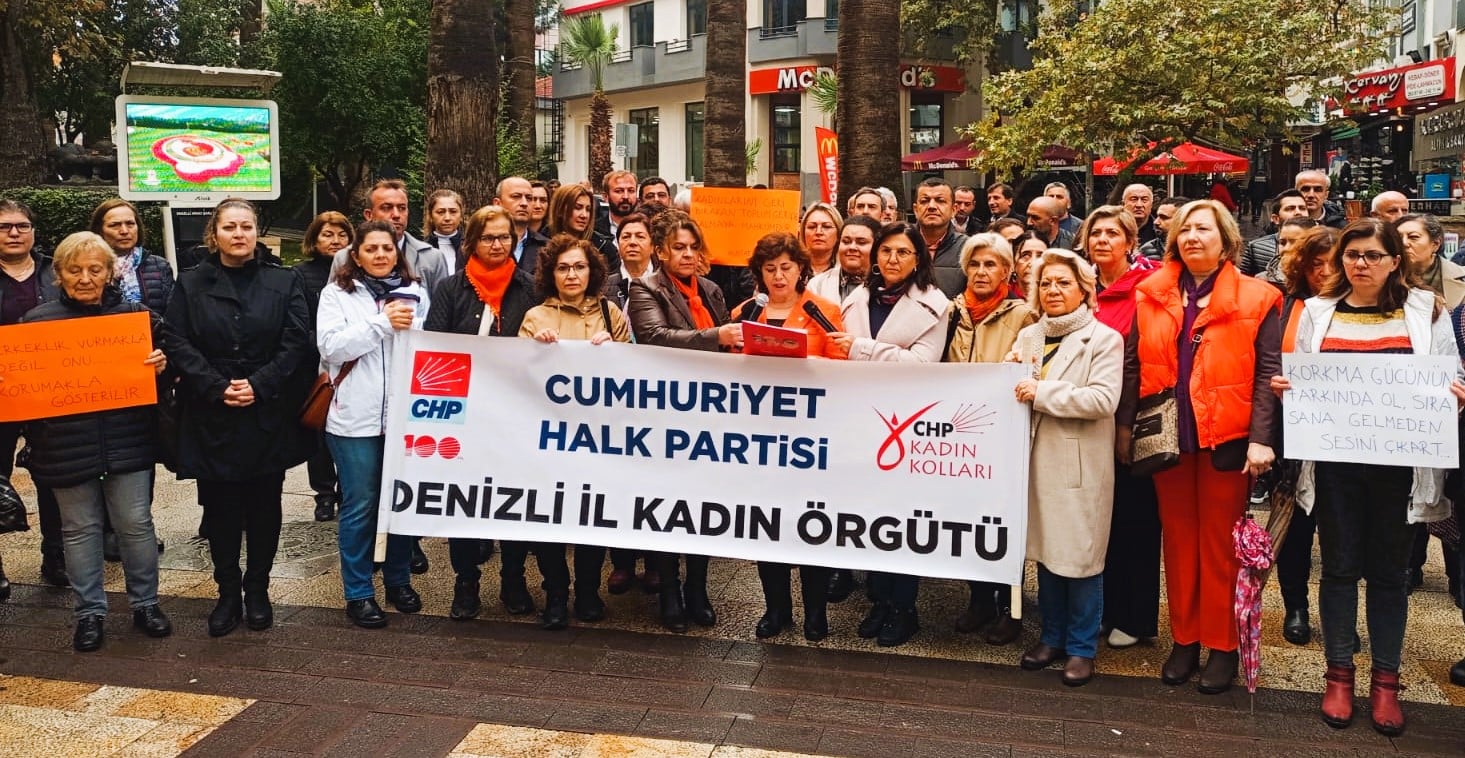 CHP’li Kadınlar, Kadına Şiddete Karşı Basın Açıklaması yaptı…