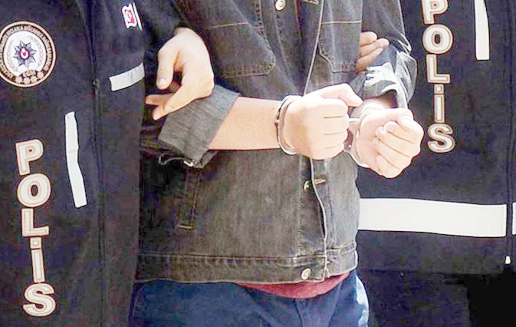Denizli, Polis Müdürüne Yapılan Rüşvet Operasyonuyla Çalkalanıyor…