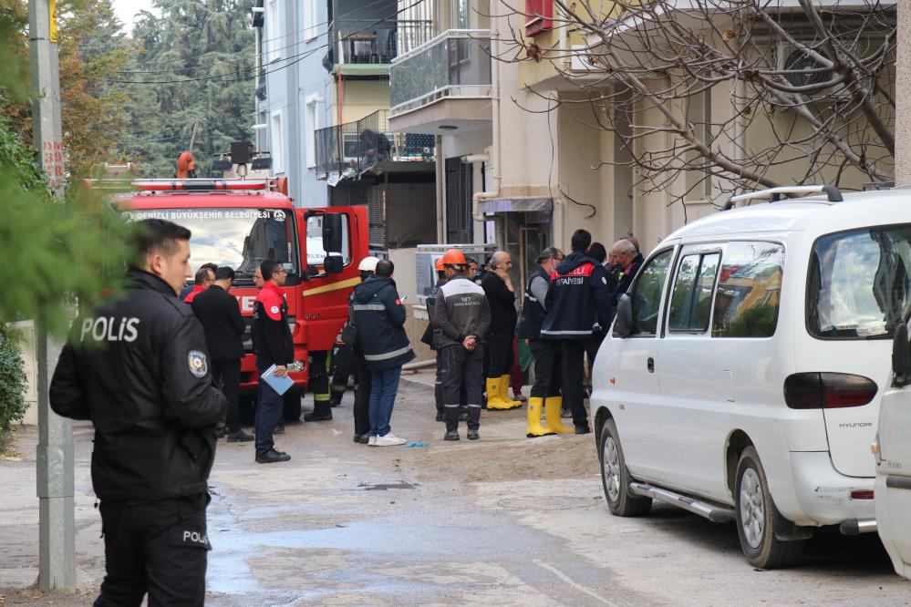 Denizli’de Yangın: Anne ve Oğlu Kurtuldu, 1 Yaşındaki Minik Kızı Can Verdi…