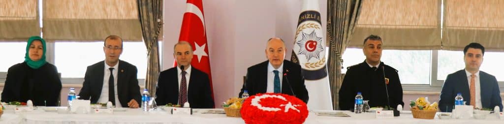 Vali Coşkun, Denizli'nin 2023 Yılı Asayiş Karnesini Basınla Paylaştı...