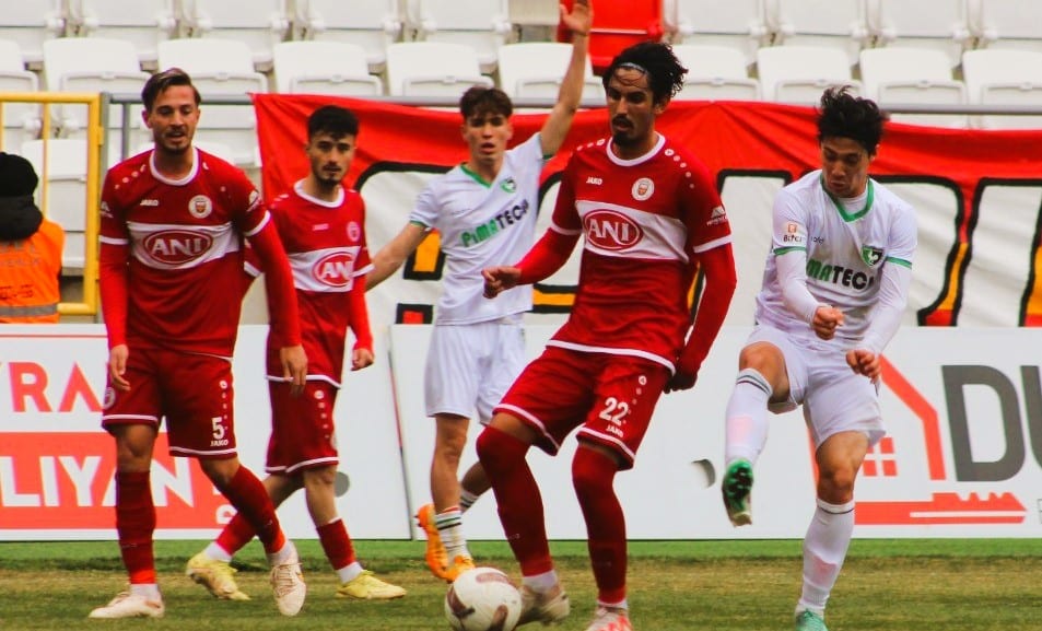 Denizlispor, Karaman’dan da Eli Boş Dönüyor…