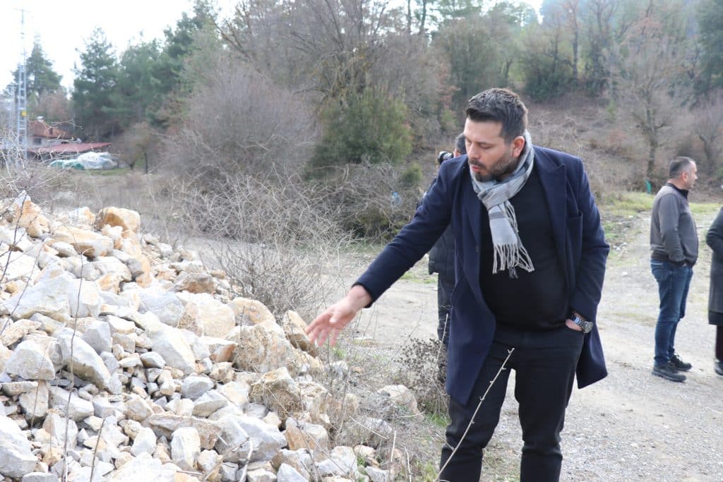 Kazada Öldüğü Sanılan Kişinin, Komşu Cinayetine Kurban Gittiği Ortaya Çıktı...