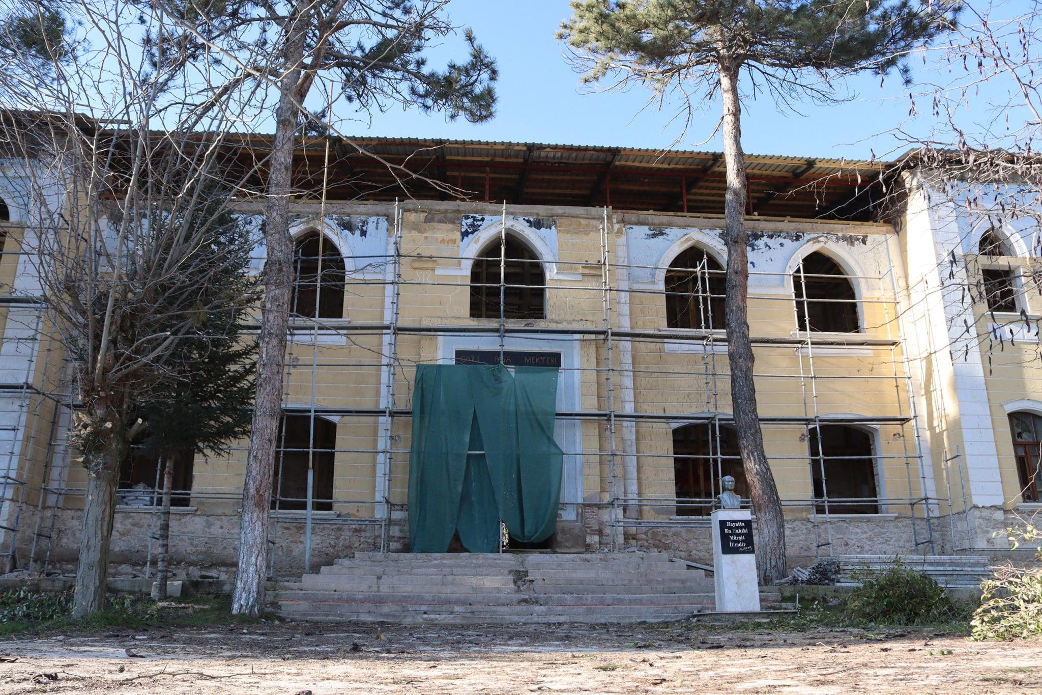 Çal Belediye Başkanı Akcan: Bu Okul Atatürk’ün Mirası, Sahip Çıkmaya Devam Edeceğiz…