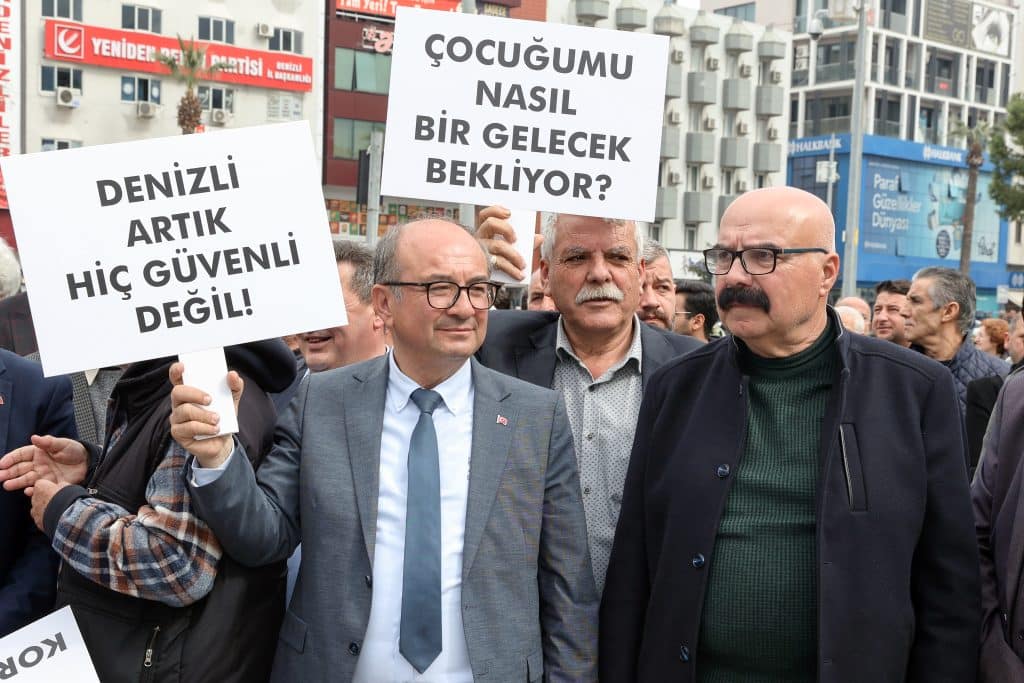 CHP Denizli Örgütü Mültecilere Karşı Ses Yükseltti...