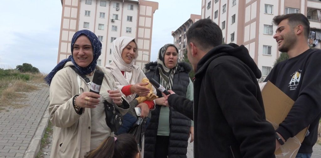 Ertemur: Pamukkale'nin 61 Mahallesine de Çöp Poşeti Dağıtılacak...