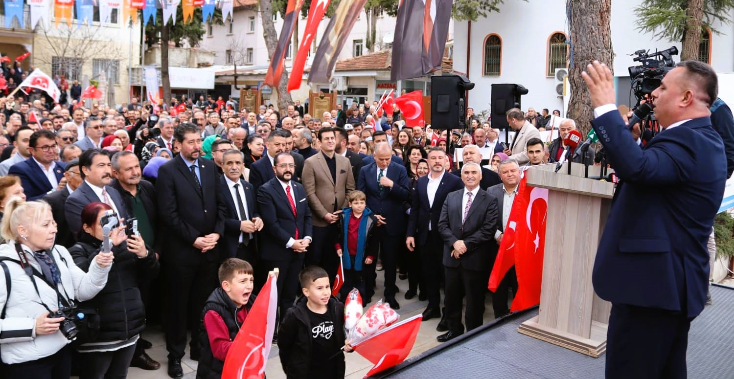 Fethi Akcan’ın SKM Açılışı, Binlerce Kişinin Katılımıyla Adeta Mitinge Dönüştü…