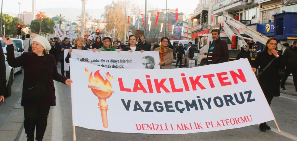 Denizli Laiklik Platformu: Laiklikten Vazgeçmiyoruz…