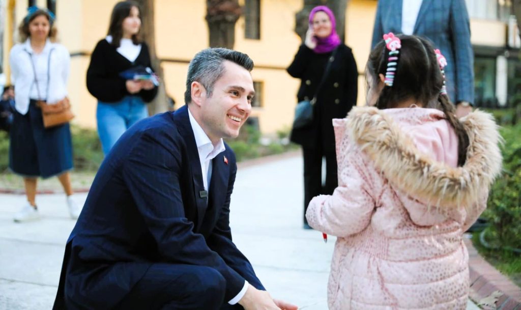 Ekrem Başer’den Çok Konuşulacak Açıklamalar: Mesai Saatleri Değişecek… 