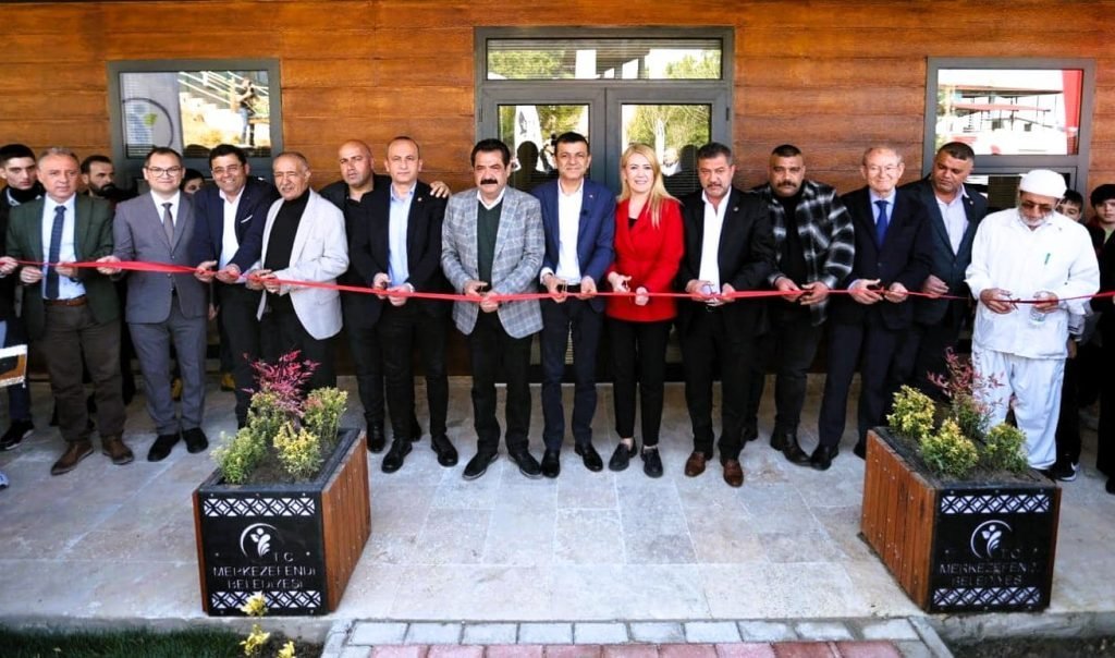 Denizli Merkezefendi Belediyesi'nden Yenimahalle'ye Taziye Evi...
