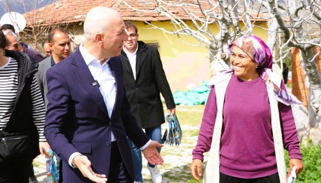 Başkan Özbaş’ın Projeleri Besicilerin Ve Çiftçilerin Yüzünü Güldürdü…