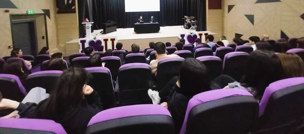 Denizli Uğur Okulları Lise Öğrencilerine Yönelik ‘Kariyer Günleri’ Devam Ediyor…