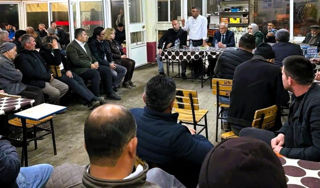 Akalanlı Başkan Adayı Mahir Altuğ, Akalan Mahallesi'nde İlgiyle Karşılandı...