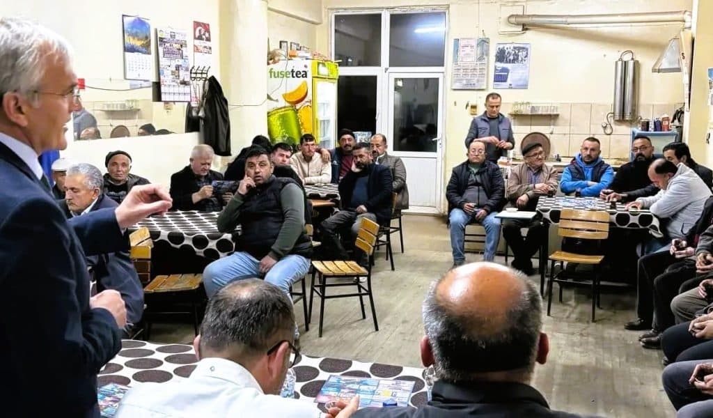 Akalanlı Başkan Adayı Mahir Altuğ, Akalan Mahallesi'nde İlgiyle Karşılandı...