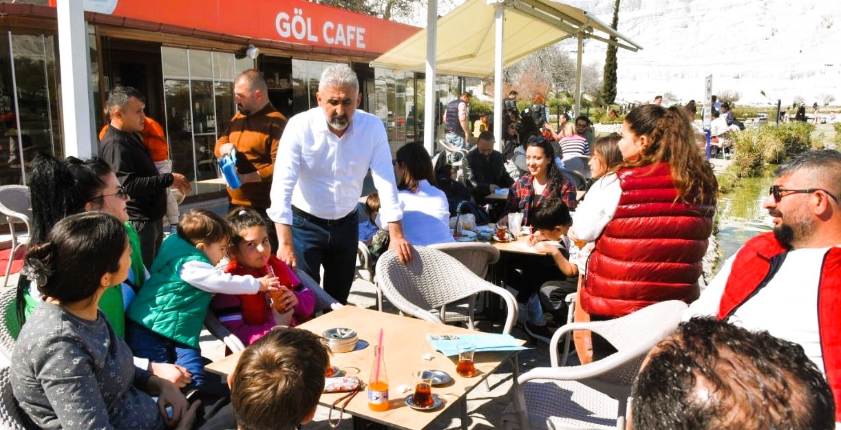 Pamukkale Belediyesi Başkan Adayı Türkay Berberoğlu: Biri Geç, İkiyi Seç…