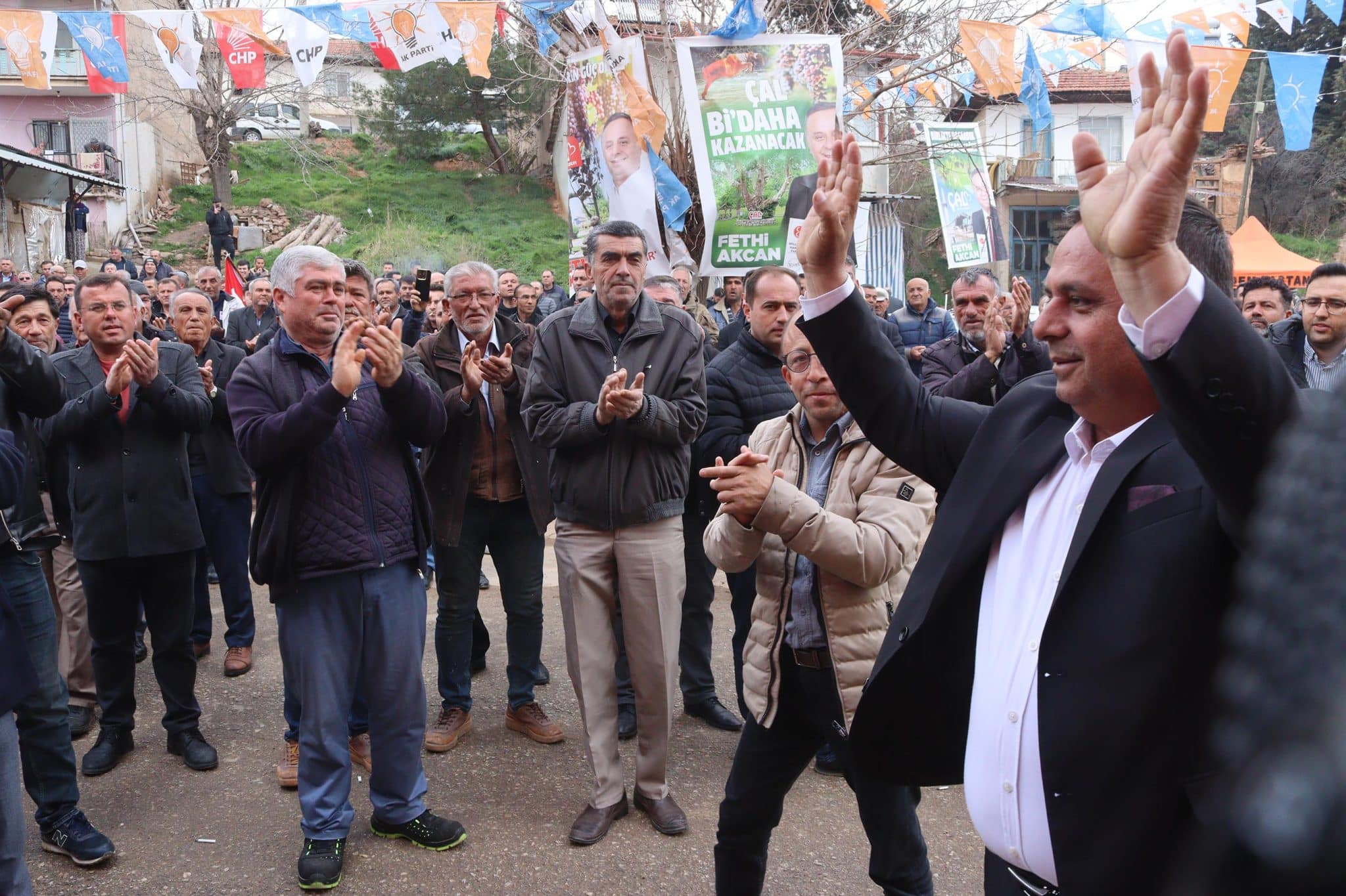 MHP’li Başkan Akcan “Rakibim Dedikodu Yapmaz” Dedi ve Mal Varlığını Açıkladı…