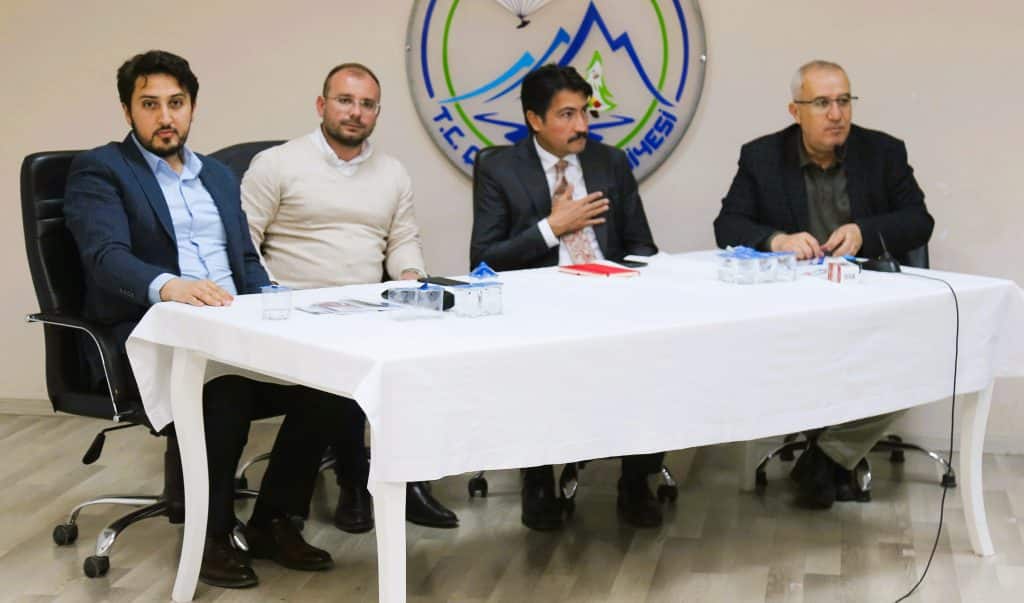 Çameli'de AK Parti ve MHP Sandık Görevlilerini Bilgilendirdi...