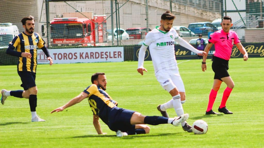 Denizlispor, Menemen Deplasmanından Eli Boş Döndü: 1-3