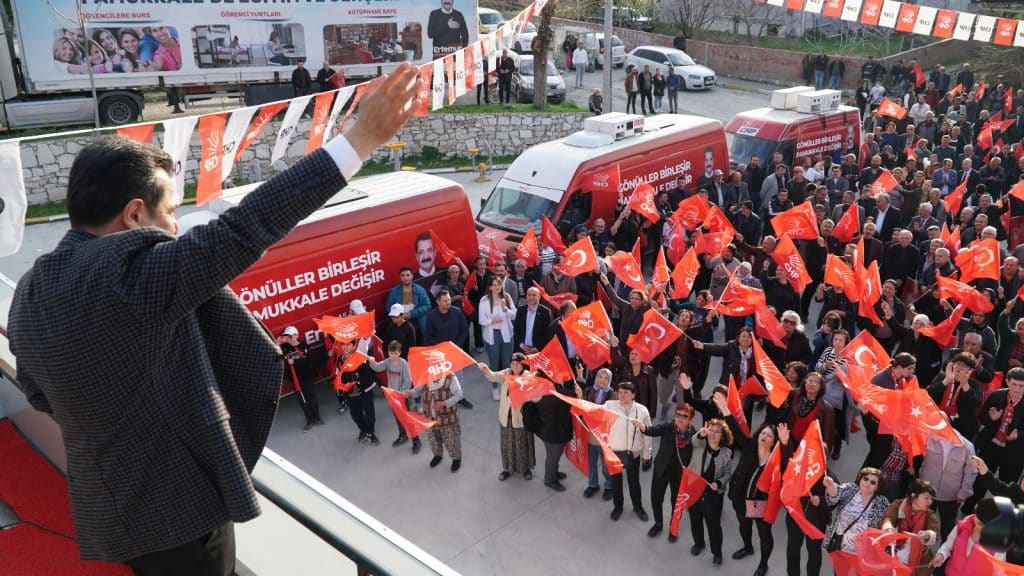Gönüller Birleşti, Pınarkent ‘Ertemur’ dedi…