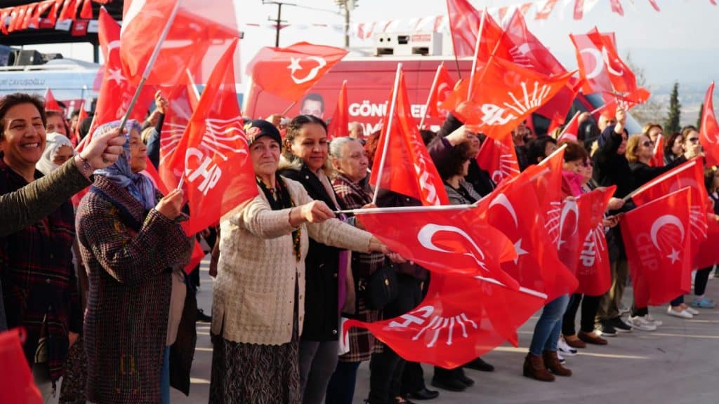 Gönüller Birleşti, Pınarkent ‘Ertemur’ dedi…