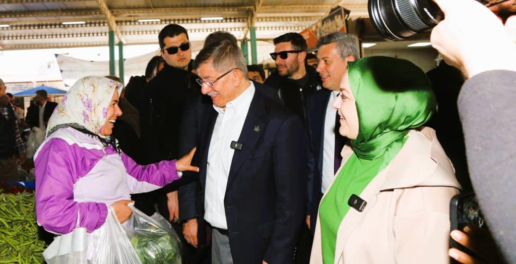 Davutoğlu, Başkan Adayı Ün’le Birlikte Denizlililerle Buluştu…