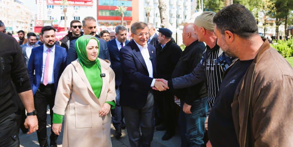 Davutoğlu, Başkan Adayı Ün’le Birlikte Denizlililerle Buluştu…
