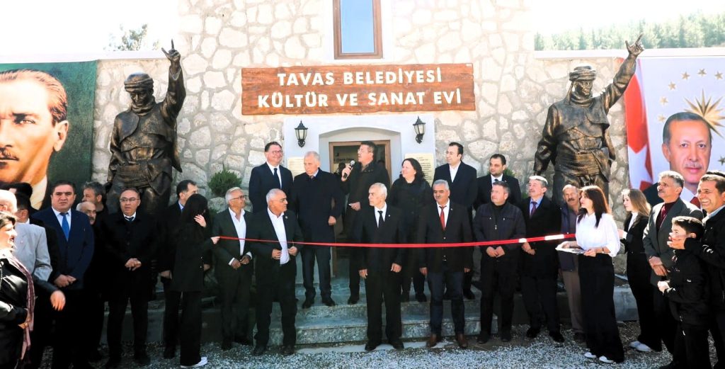 Tavas Belediyesi, Gençlik Merkezi Ve Kültür-Sanat Evi’ni Coşkuyla Açtı…