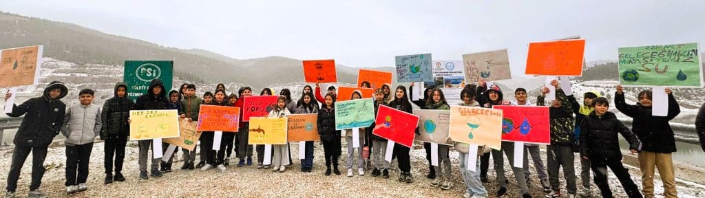 Uğurlu Öğrenciler ‘Dünya Su Günü’nde, Suyun Önemini Gündeme Taşıdılar…