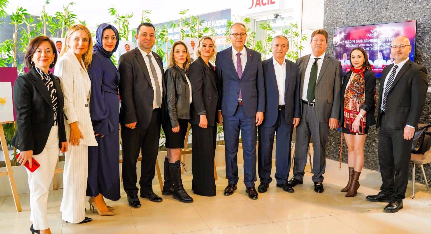 Uğur’lu Öğrencilerin Gözünden Doktorlar Sergisi Açıldı…