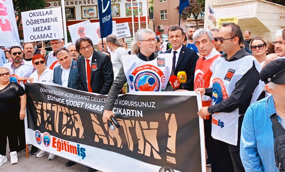 Denizlili Öğretmenler, Hep Birlikte Haykırdı: Can Korkusuyla Eğitim Olmaz…