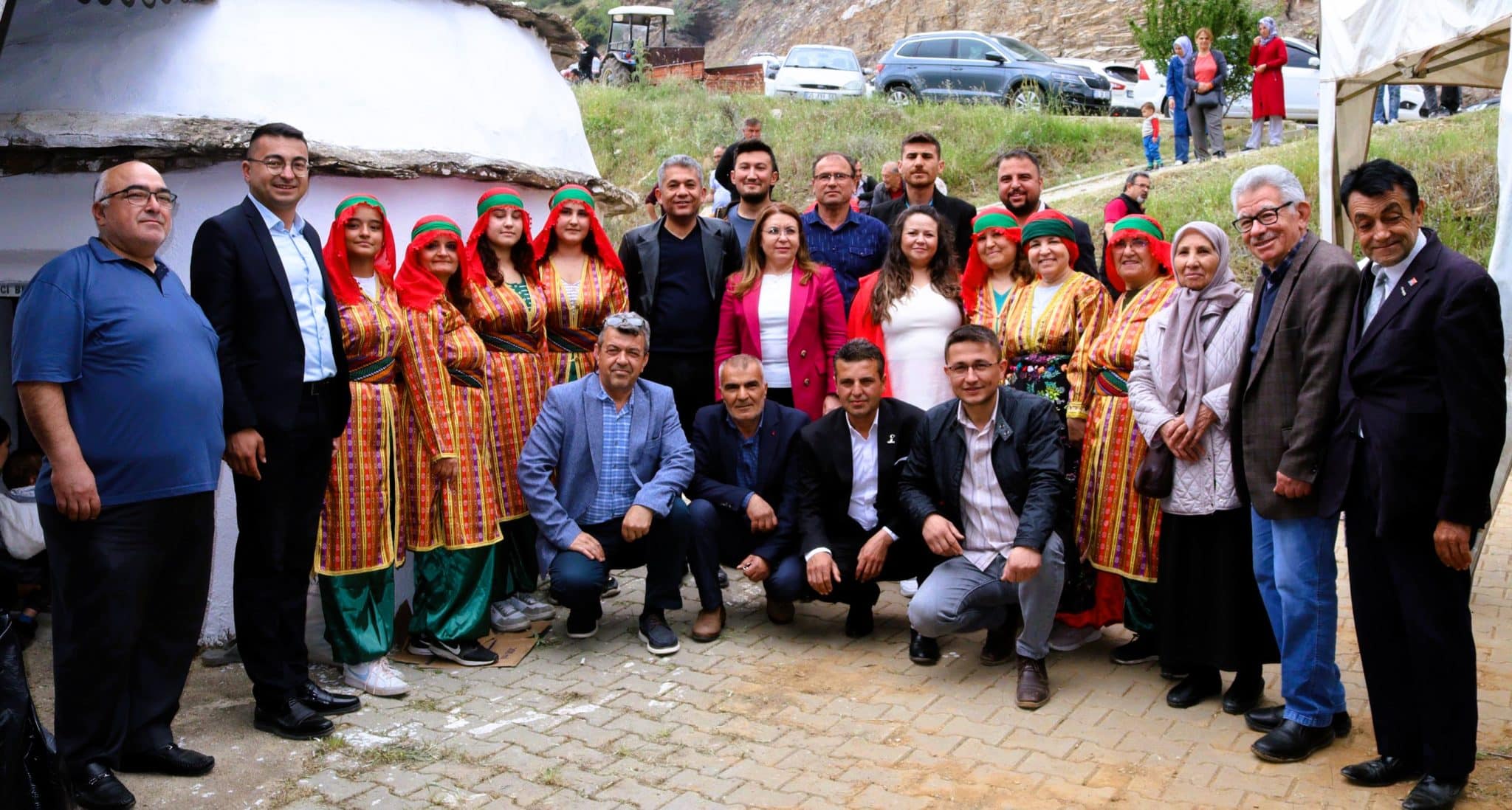 Çal’da Hıdırellez Şenlikleri, Vatandaşların Yoğun İlgisi ve Coşkusuyla Kutlandı…