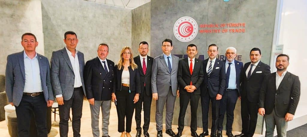 DENİB Üyesi 109 Firma Hometex 2024 Fuarı’nda Ürünlerini Sergiliyor...