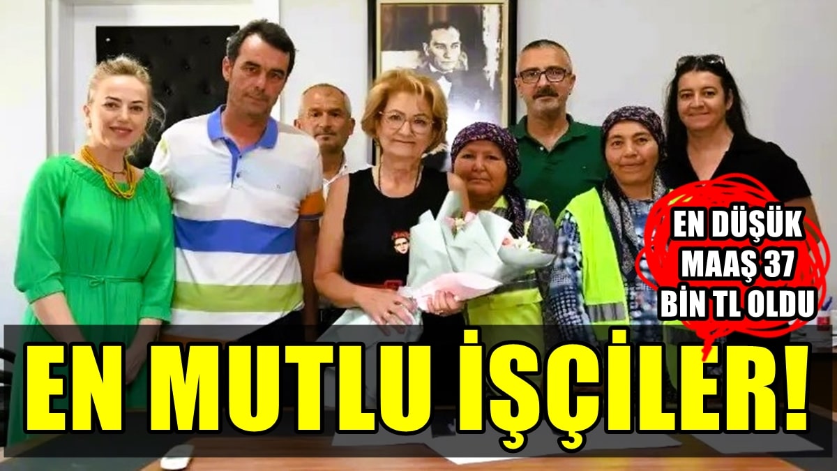 Bozkurt Belediyesi Çalışanları, Başkana Çiçek Vererek Teşekkür Ettiler…