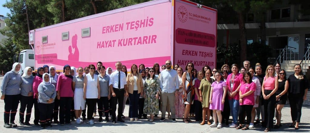 Mobil Kanser Tarama Tırı 7 Ayda 17 Can Kurtardı...