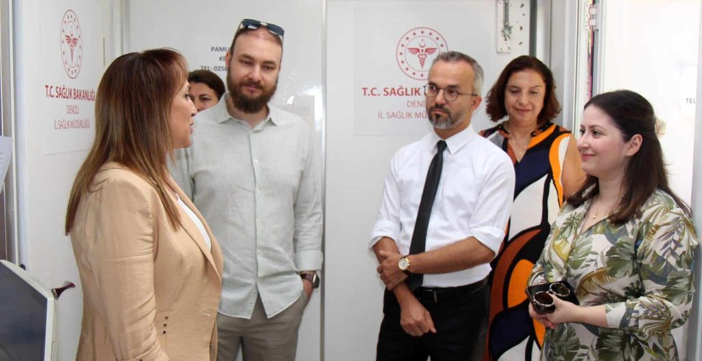 Denizli'de Mobil Kanser Tarama Tırı 7 Ayda 17 Can Kurtardı...