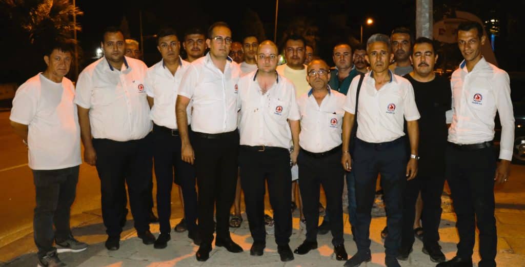 Denizli'de Otobüs Farından Rahatsız Olan Baba-Oğul Şoförü Hastanelik Etti...