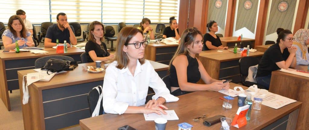 DTO’da Geleceğin Meslekleri Seminerleri Devam Ediyor...