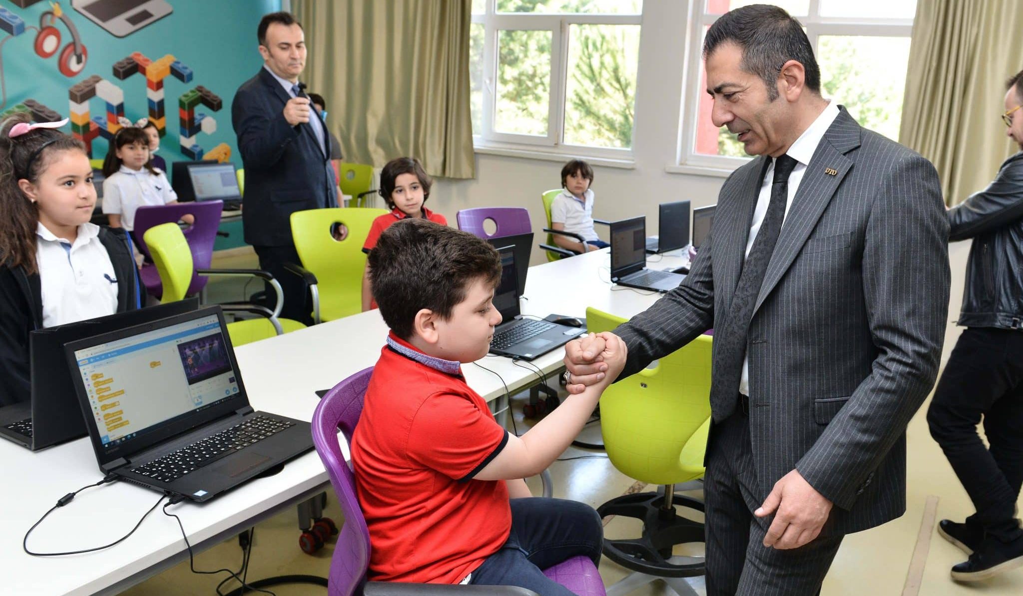DTO Başkanı Uğur Erdoğan: “Okul Alışverişlerinizi Yerel Esnaftan Yapın…” 