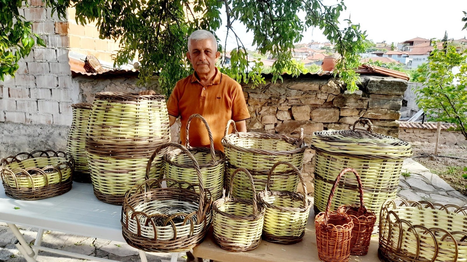 Denizlili Sepet Ustası Muharrem Kaya, ‘Yaşayan Sanatçı’ Oldu…