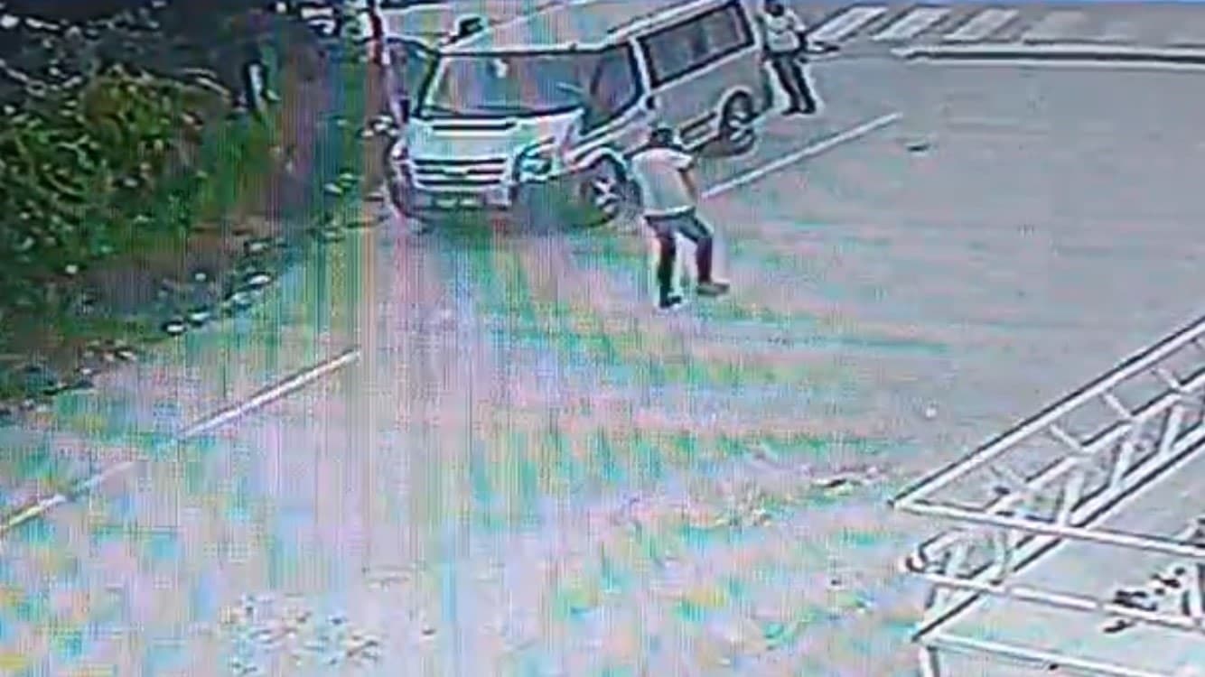 Denizlili Esnafa Silahlı Saldırı: Baba ve Oğlu Yaşamını Yitirdi…