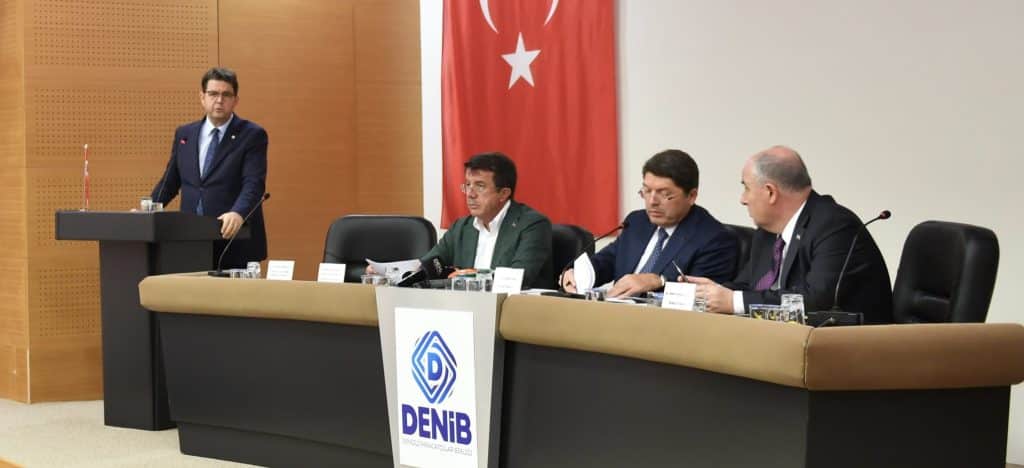 Adalet Bakanı Tunç, Denizli İş Dünyası ile Bir Araya Geldi...