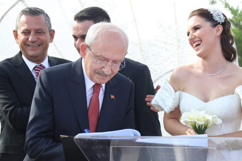 Kılıçdaroğlu ve Özel, Karaca'nın Oğlunun Nikahı İçin Denizli'deydi...