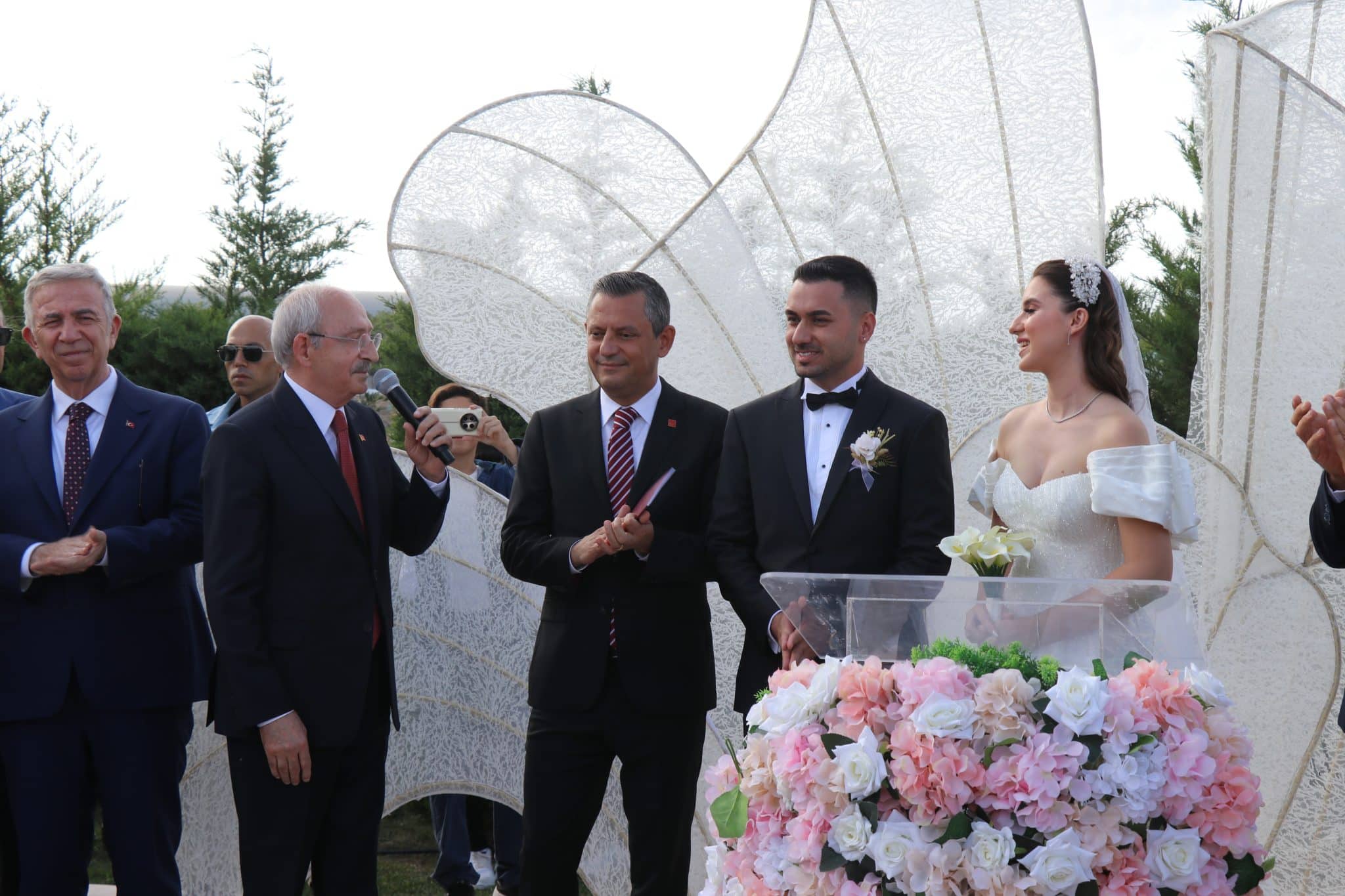 Kılıçdaroğlu ve Özel, Karaca’nın Oğlunun Nikahı İçin Denizli’deydi…