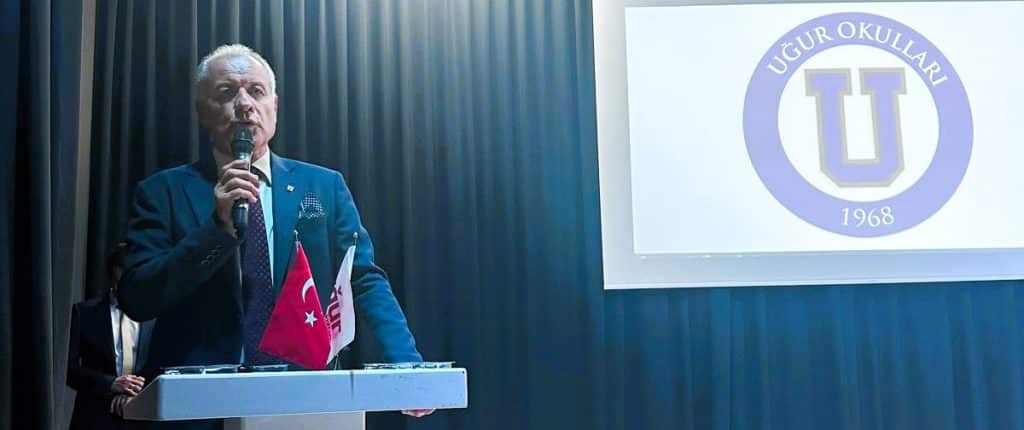 Uğur Okulları, Heyecanlı Gün Öncesi Öğrenci Velileriyle Bir Araya Geldi...
