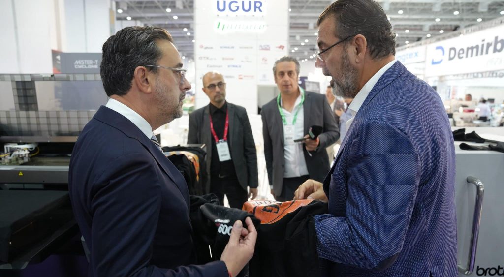 Başkan Kasapoğlu, Denizlili Tekstilcileri Fuarda Yalnız Bırakmadı...