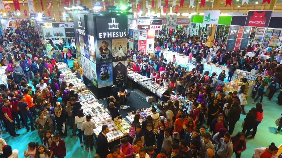 Denizli Kitap Fuarı’na Ünlü Yazarlar Damga Vuracak… 