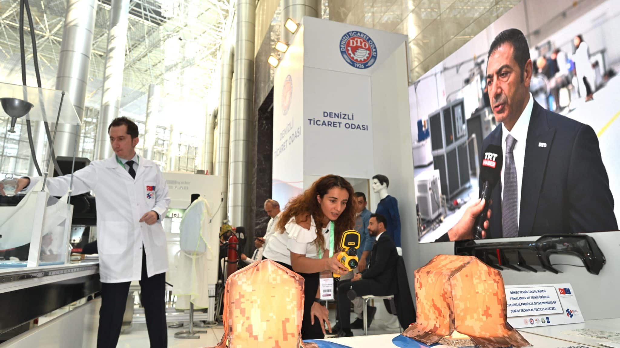 Denizli Teknik Tekstil Merkezi İzmir’de Yoğun İlgi Gördü… 