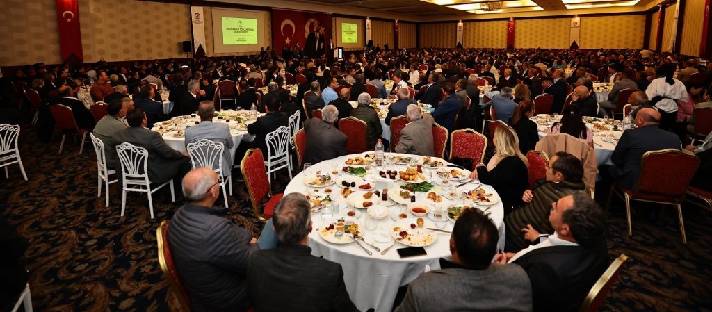Denizli’nin Muhtarları Başkan Çavuşoğlu İle Bir Araya Geldi...